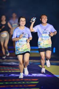 BIB: 
                            <button type="button" onclick="openModal(25218619)" class="btn btn-primary btn-sm float-right btn-popup" data-toggle="modal" data-target=".modal-high-quality">
                        <i class="fas fa-shopping-cart"></i> Add to Cart
                    </button>
                                            <button type="button" onclick="isThisMe(25218619, true)" class="btn btn-success btn-sm float-right btn-popup btn-isme hidden" data-toggle="tooltip" data-placement="bottom" title="นี่คือรูปของคุณใช่ไหม คลิกที่นี่เพื่อเอาเข้าอัลบั้ม">
                        <i class="fas fa-plus"></i> Add to album
                    </button>
                    <button type="button" onclick="isThisMe(25218619, false)" class="btn btn-warning btn-sm float-right btn-popup btn-isnotme hidden">
                        <i class="fas fa-ban"></i> Remove from album
                    </button>